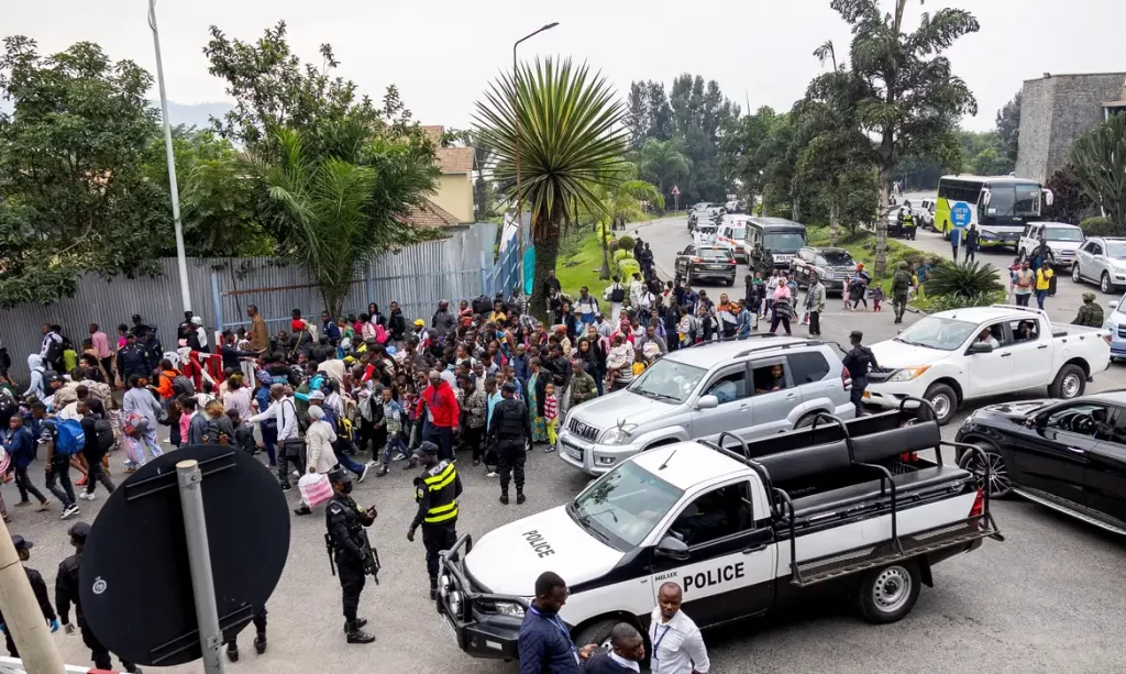 Diversas embaixadas, dentre elas a do Brasil, são atacadas no Congo