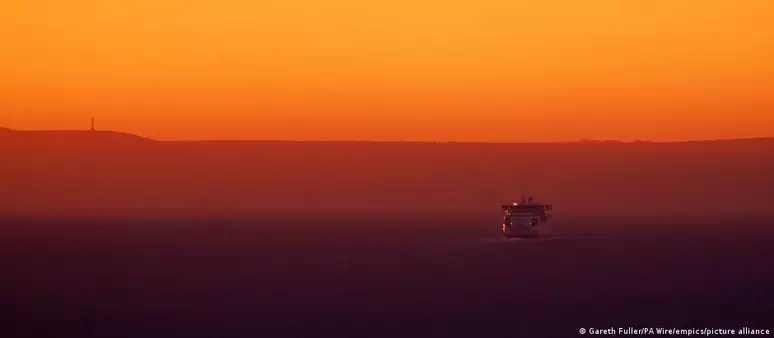 1118942727-68772986354