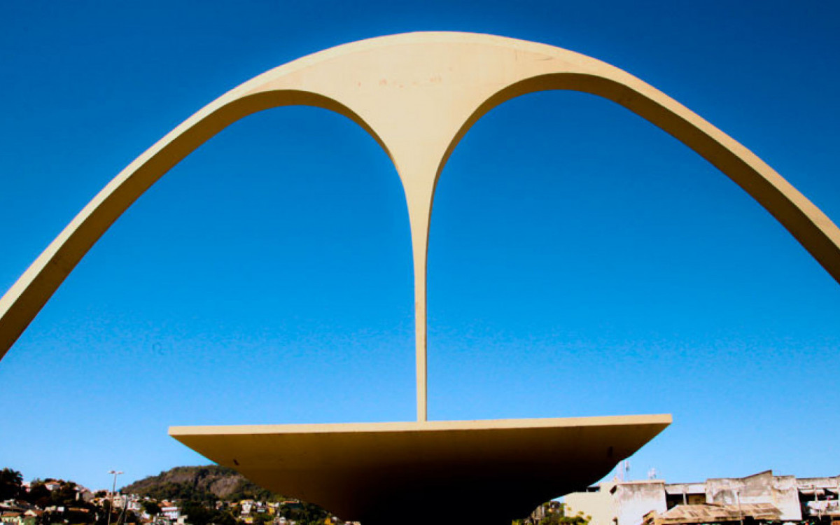 1_sambodromo_arco_da_apoteose_36860678-37676312