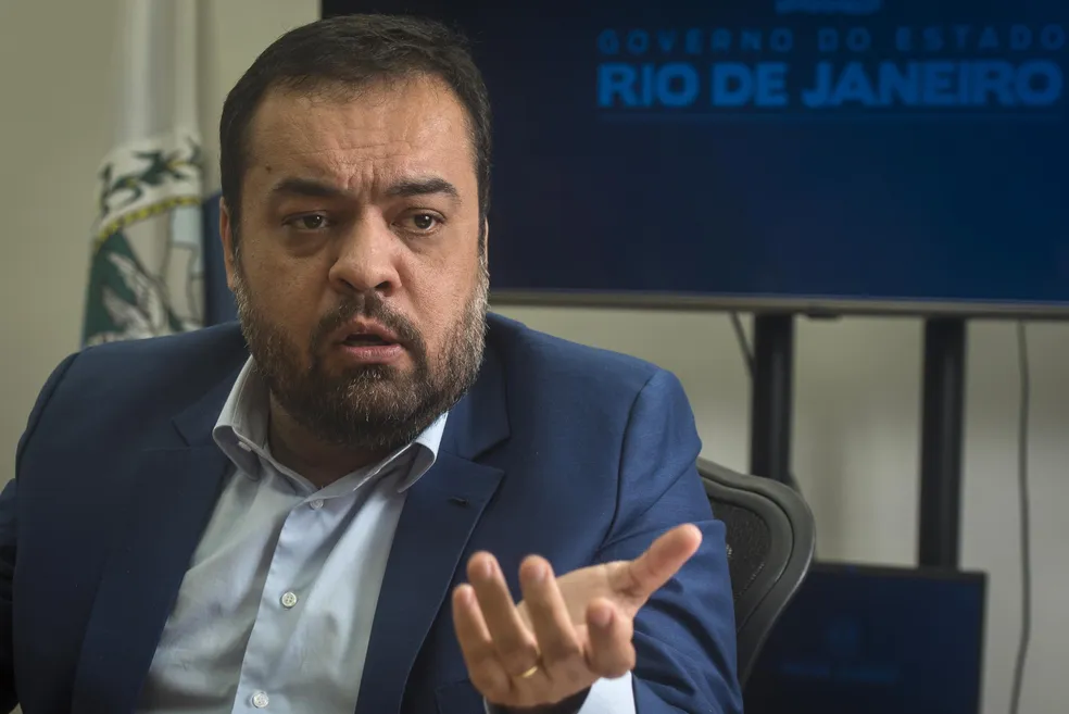 Entre fuzis e gabinetes: quando a violência atravessa a política e expõe o nó do poder no Rio