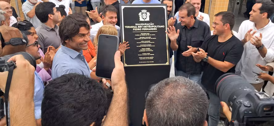 Paes abre caminho para a Baixada no BRT Transbrasil: nova linha liga Mesquita ao Terminal Pedro Fernandes e aproxima trabalhadores do Centro