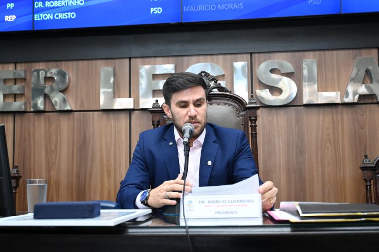 fbfe74d1-9f56-42a1-9032-355b75fb896d
