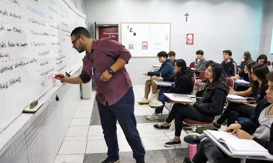 EDUCAÇÃO PÚBLICA GANHA NOVA CHANCE: ENSINA BRASIL ABRE INSCRIÇÕES PARA FORMAR LÍDERES QUE PODEM TRANSFORMAR ESCOLAS