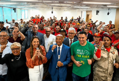 PROJETO NA ALERJ QUER FREAR INDICAÇÕES POLÍTICAS NA DEFESA CIVIL E EXIGIR FORMAÇÃO DE BOMBEIRO CIVIL PARA CARGOS COMISSIONADOS