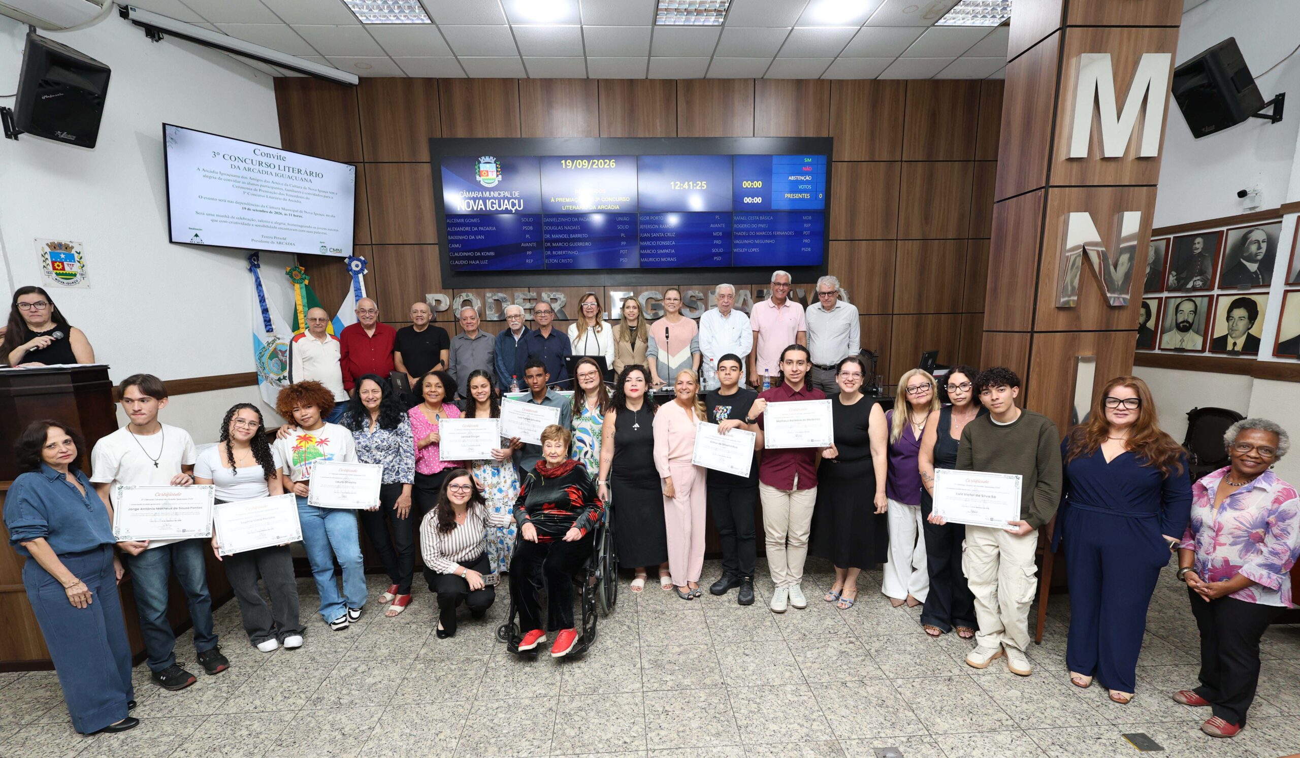 Arcádia Iguaçuana premia estudantes no 3º Concurso Literário